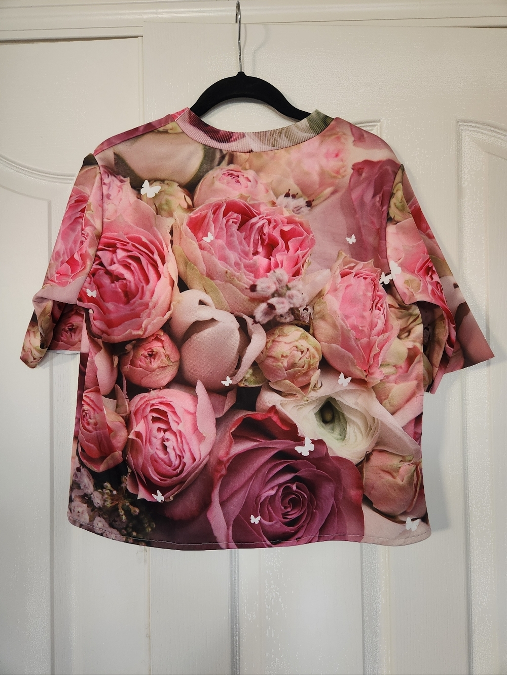 Pink Floral Short Top Size S/M - Picture 2 of 7